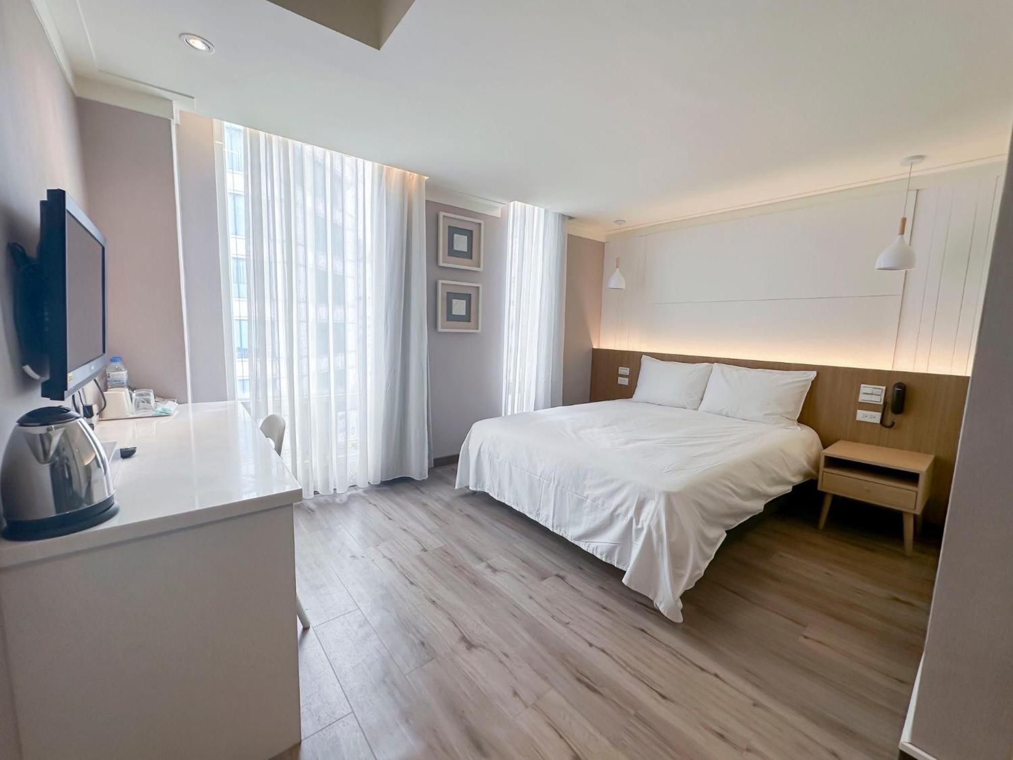 Days Fine Hotel Kaohsiung Eksteriør bilde